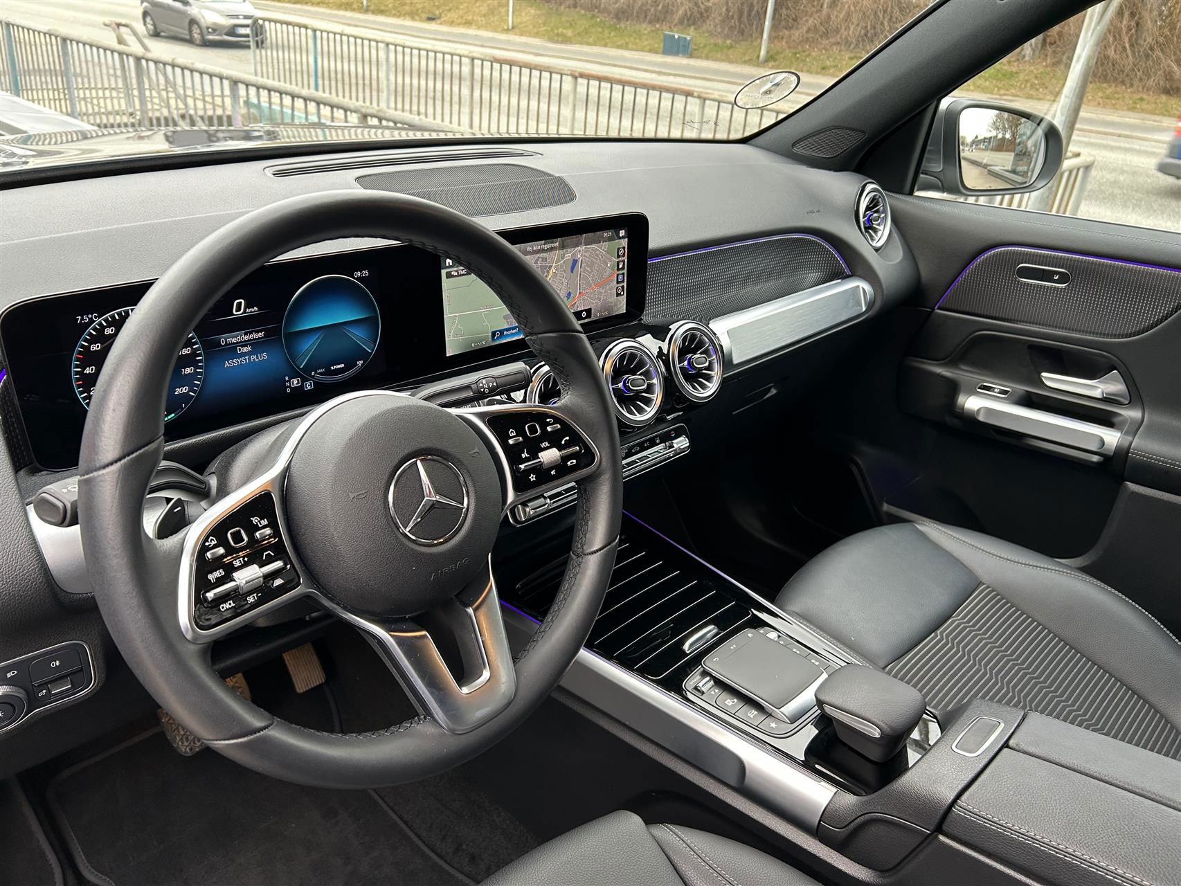 Mercedes-Benz EQB 300 billede 7