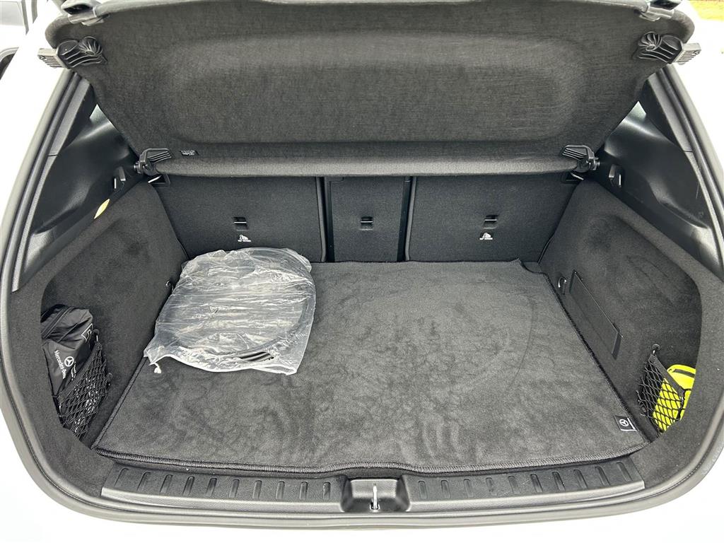 Mercedes-Benz EQA 250+ billede 16