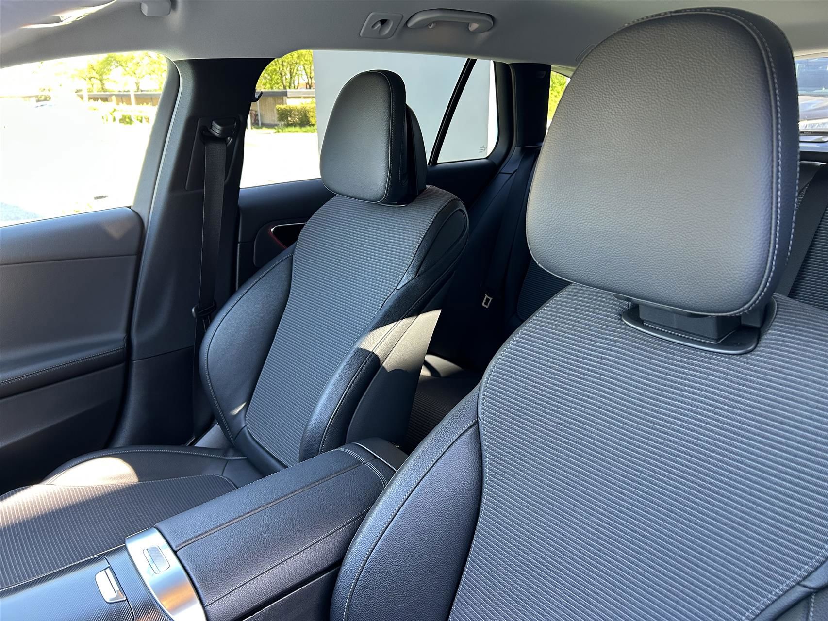 Mercedes-Benz C300 e billede 8