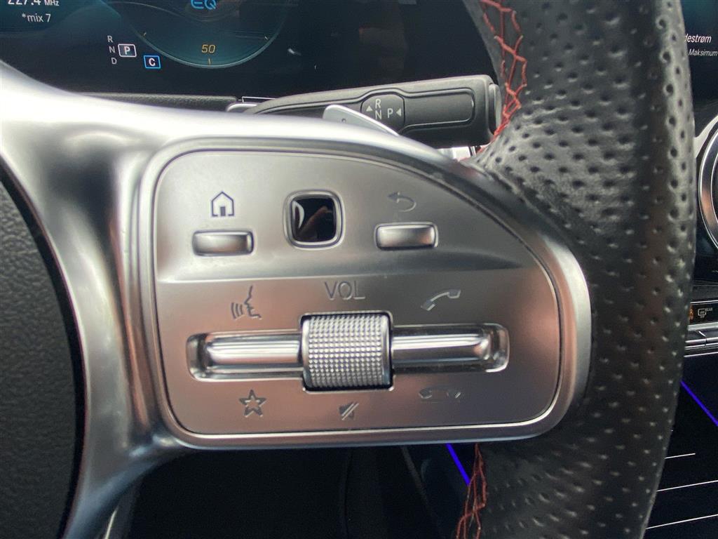 Mercedes-Benz EQB 300 billede 15