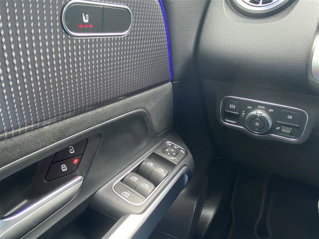 Mercedes-Benz EQB 300 billede 17
