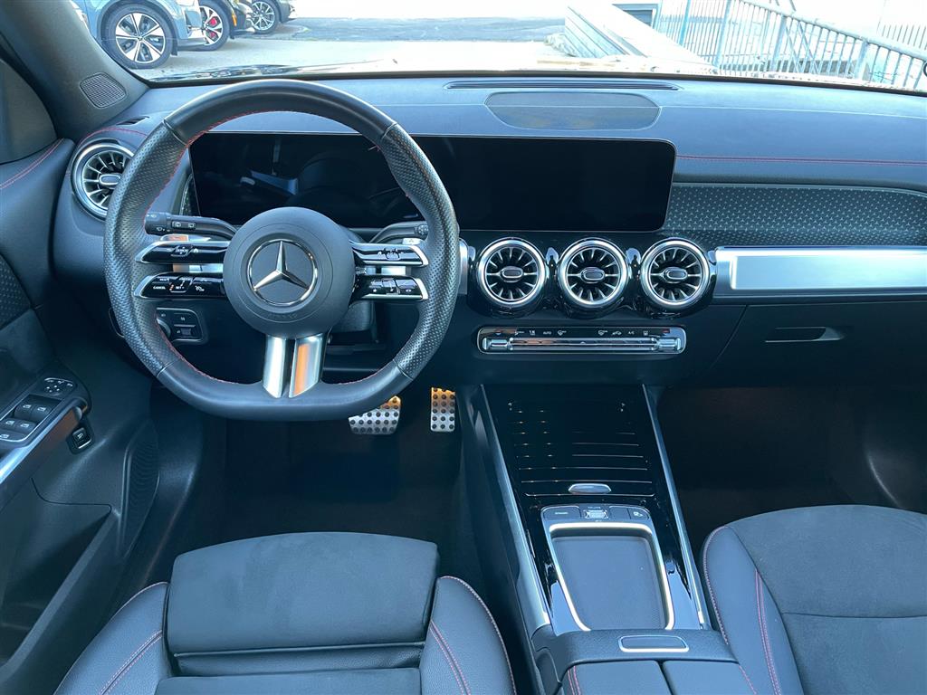 Mercedes-Benz EQB 350 billede 7