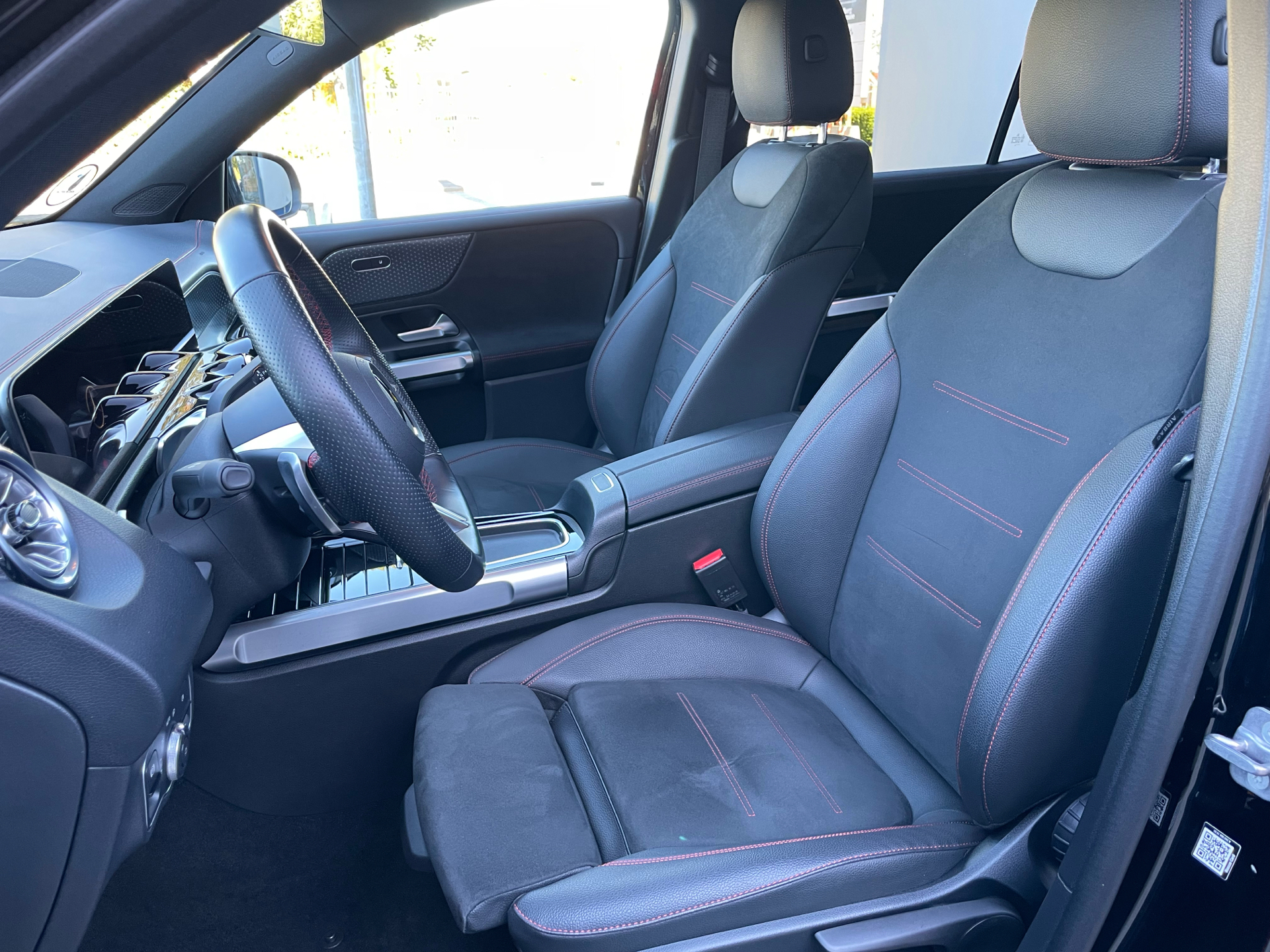 Mercedes-Benz EQB 350 billede 9