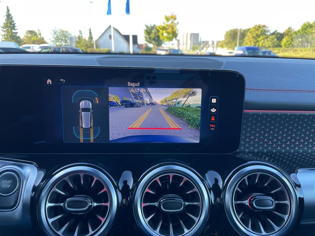 Mercedes-Benz EQB 350 billede 17