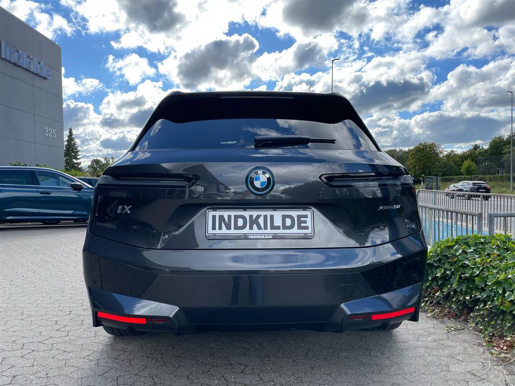 BMW iX billede 5