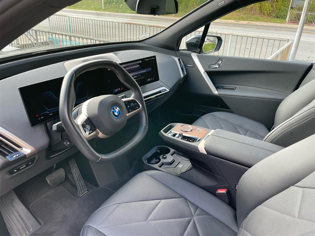 BMW iX billede 8