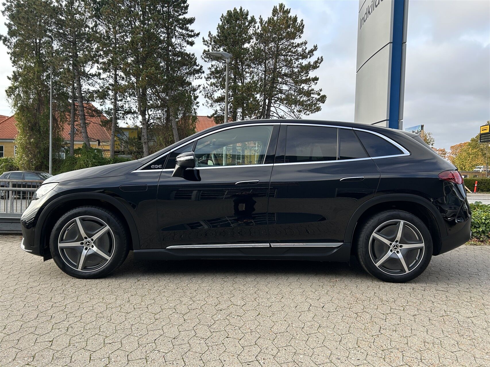 Mercedes-Benz EQE 350 billede 4
