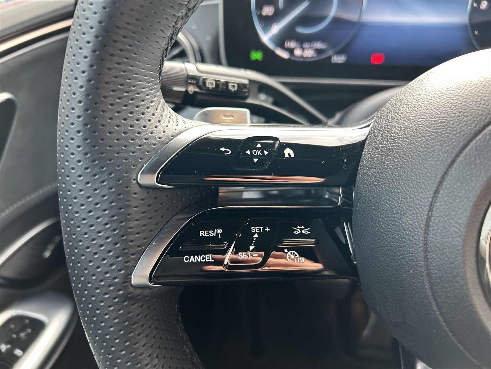 Mercedes-Benz EQE 350 billede 10