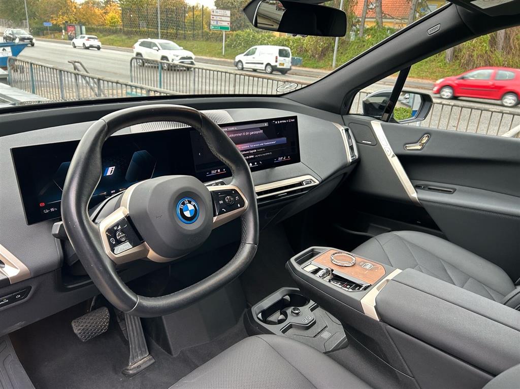 BMW iX billede 7