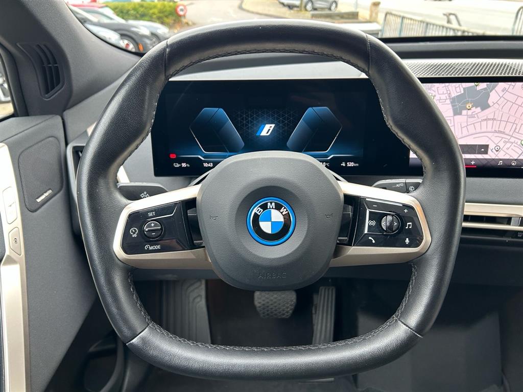 BMW iX billede 10