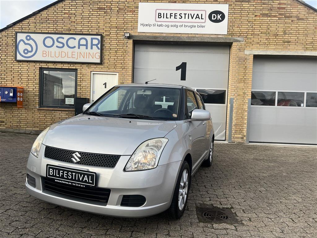 Suzuki Swift 1,5 GL 102HK 5d