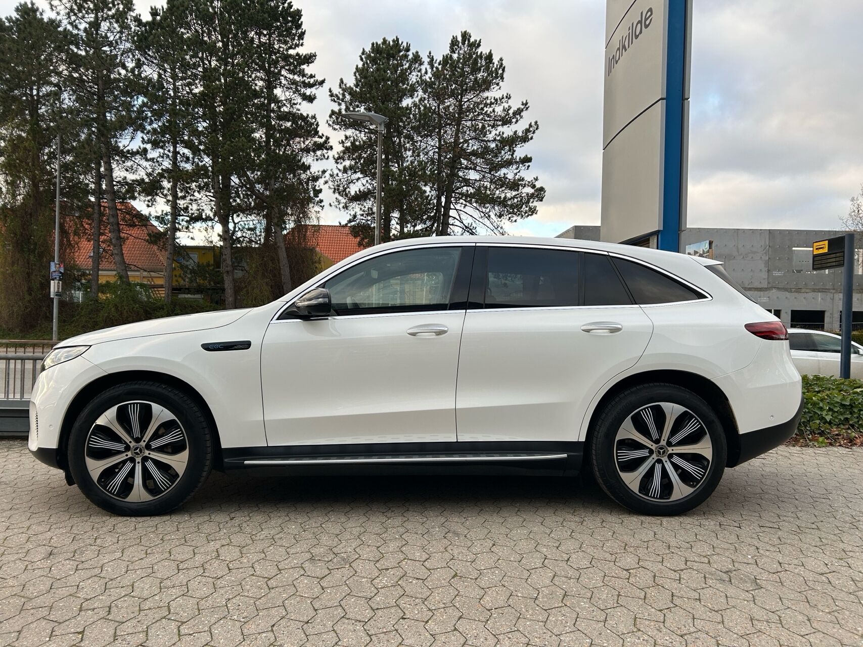 Mercedes-Benz EQC 400 billede 4