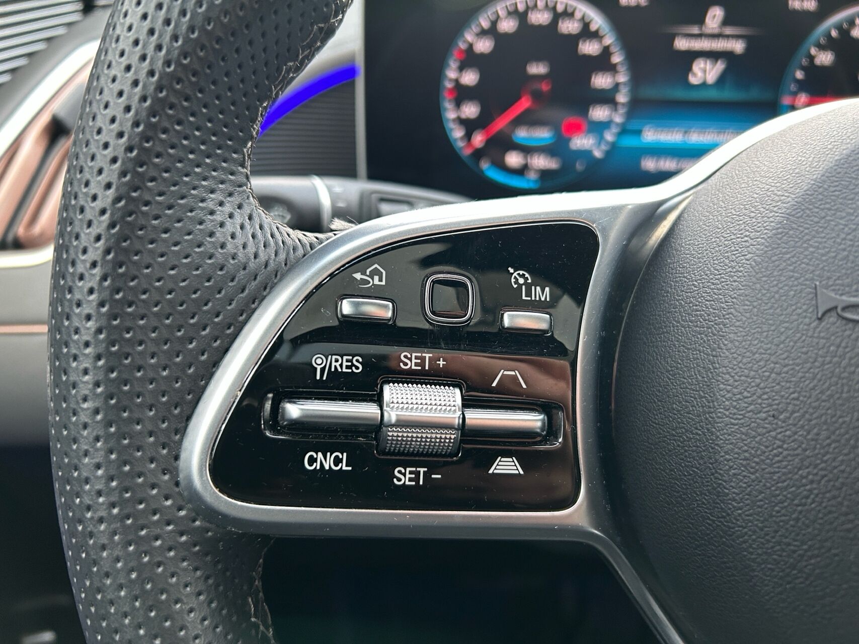 Mercedes-Benz EQC 400 billede 11