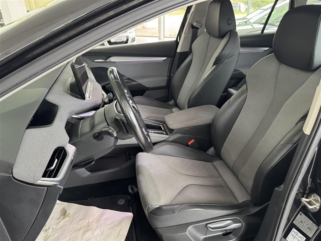 Skoda Enyaq — 4