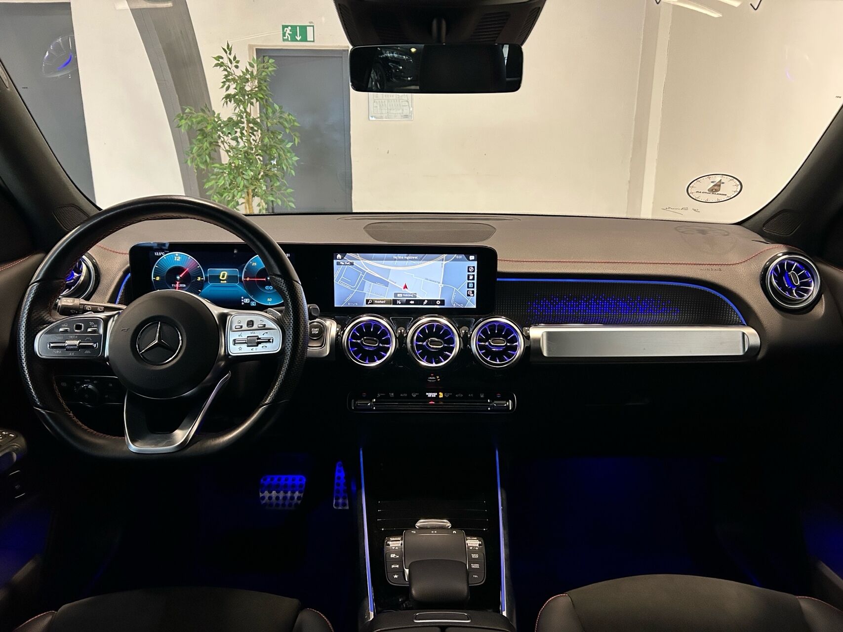 Mercedes-Benz EQB 300 billede 7