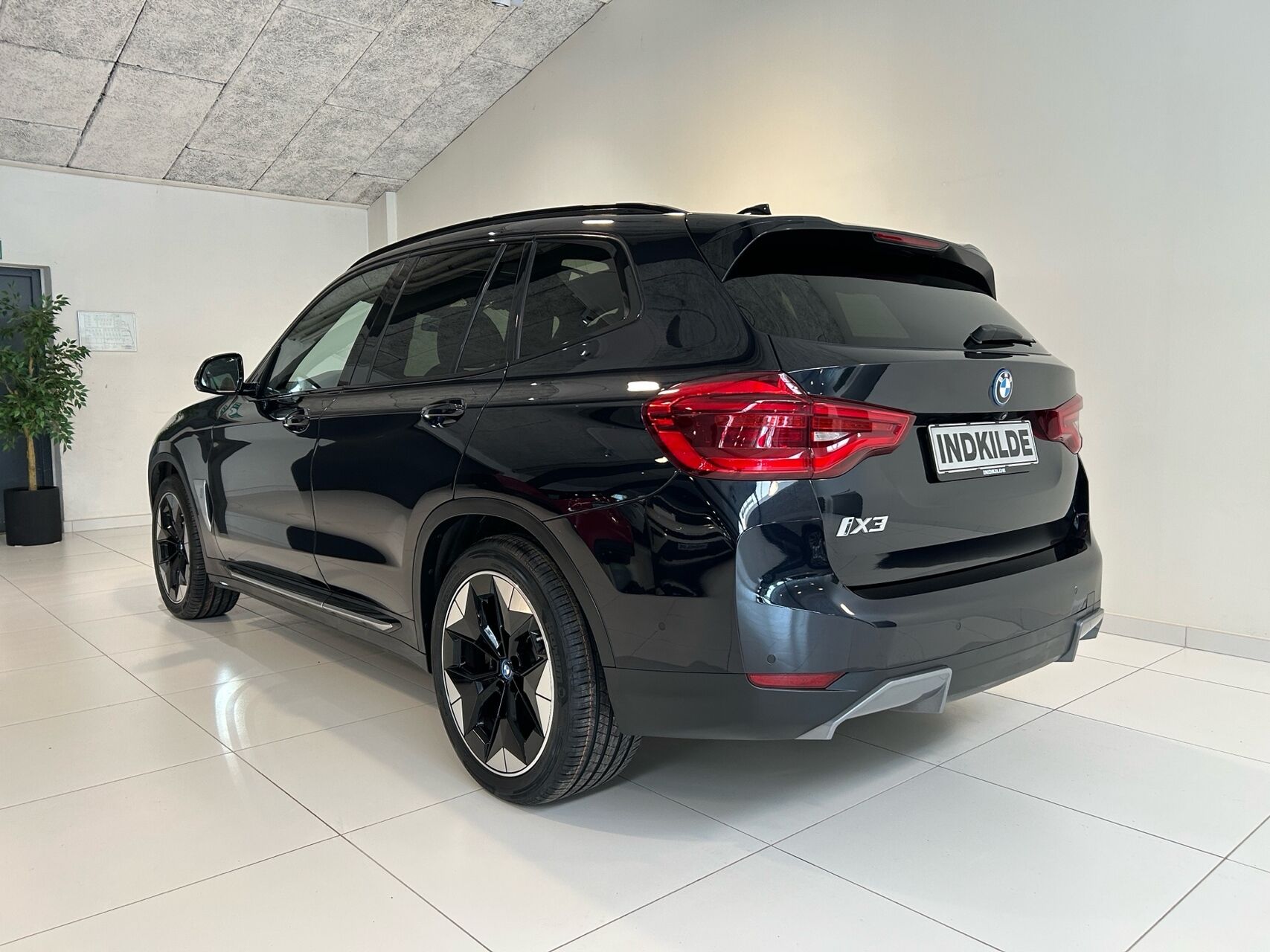 BMW iX3 billede 4