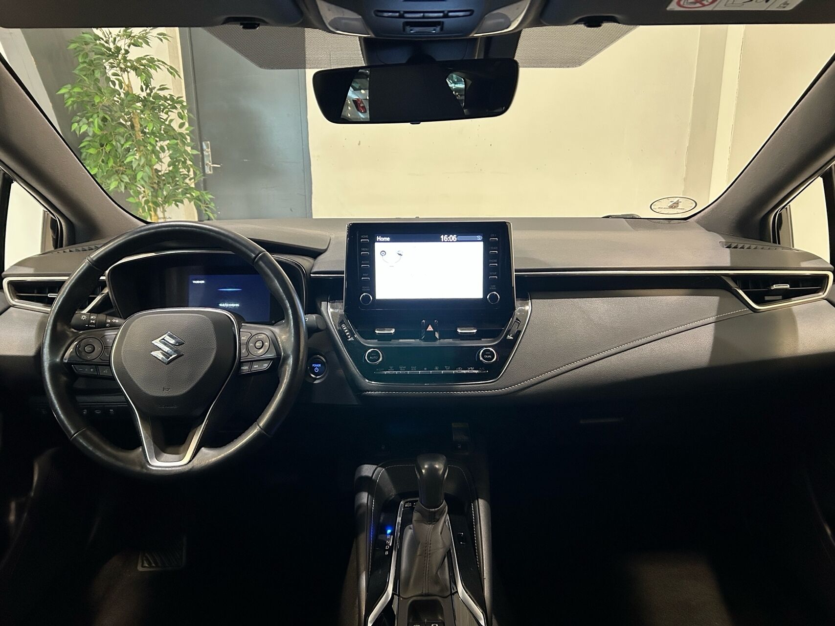 Suzuki Swace billede 7