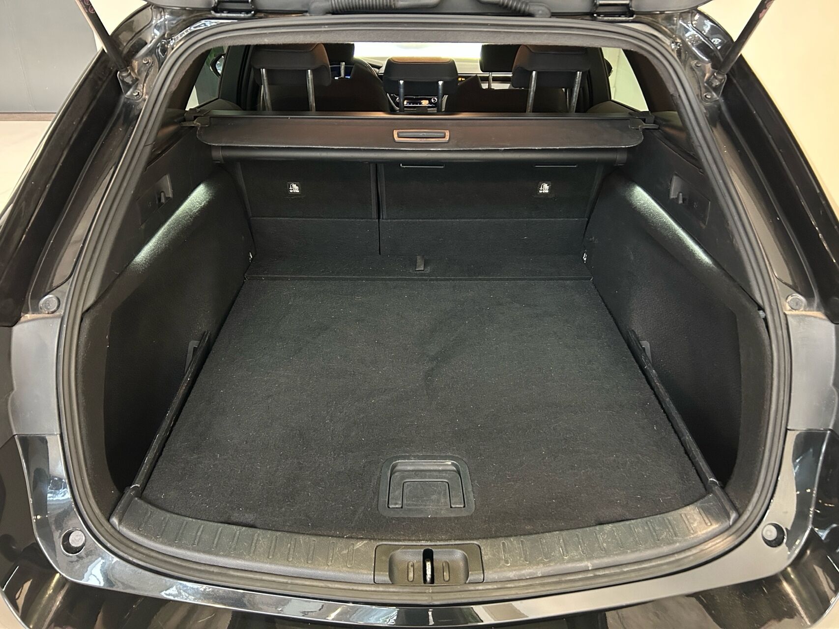 Suzuki Swace billede 14