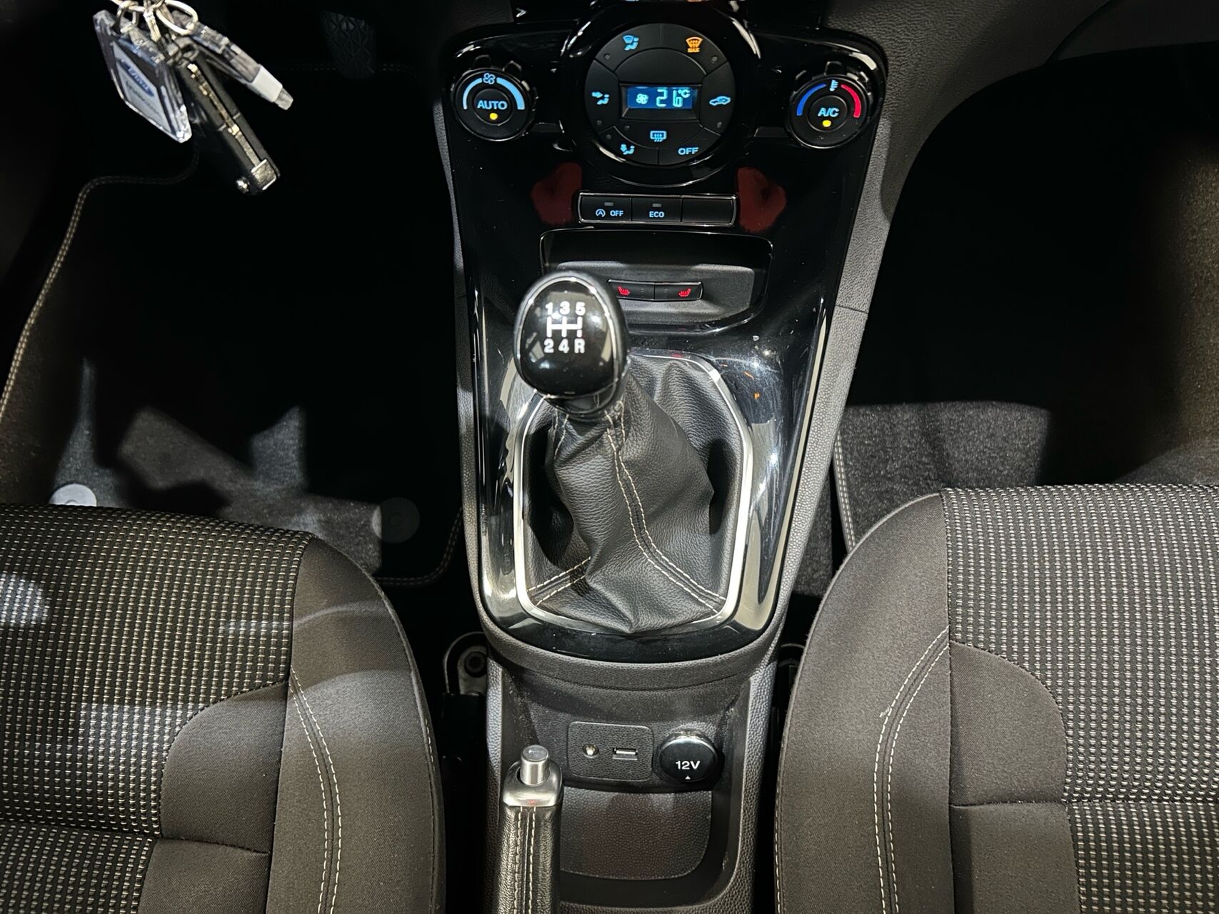 Ford Fiesta billede 14