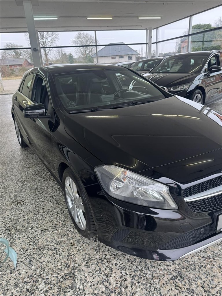 Mercedes-Benz A200 d — 3