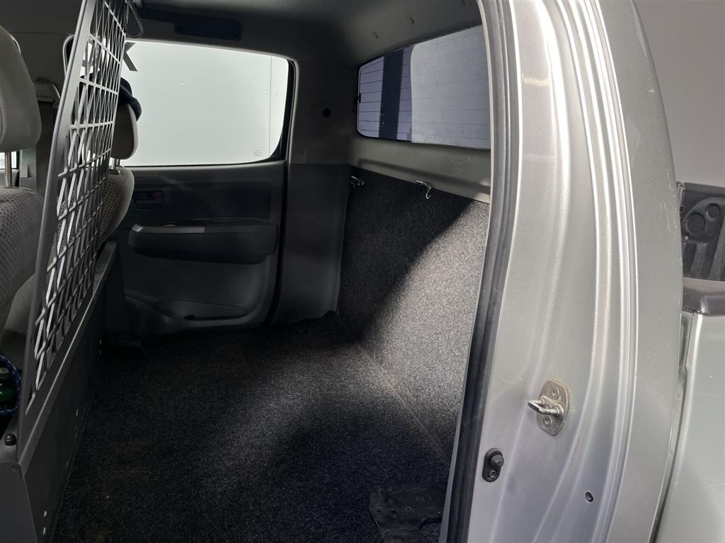 Toyota HiLux Double Cab 3,0 D-4D SR5 m/stållad 4x4 171HK Pick-Up Aut.