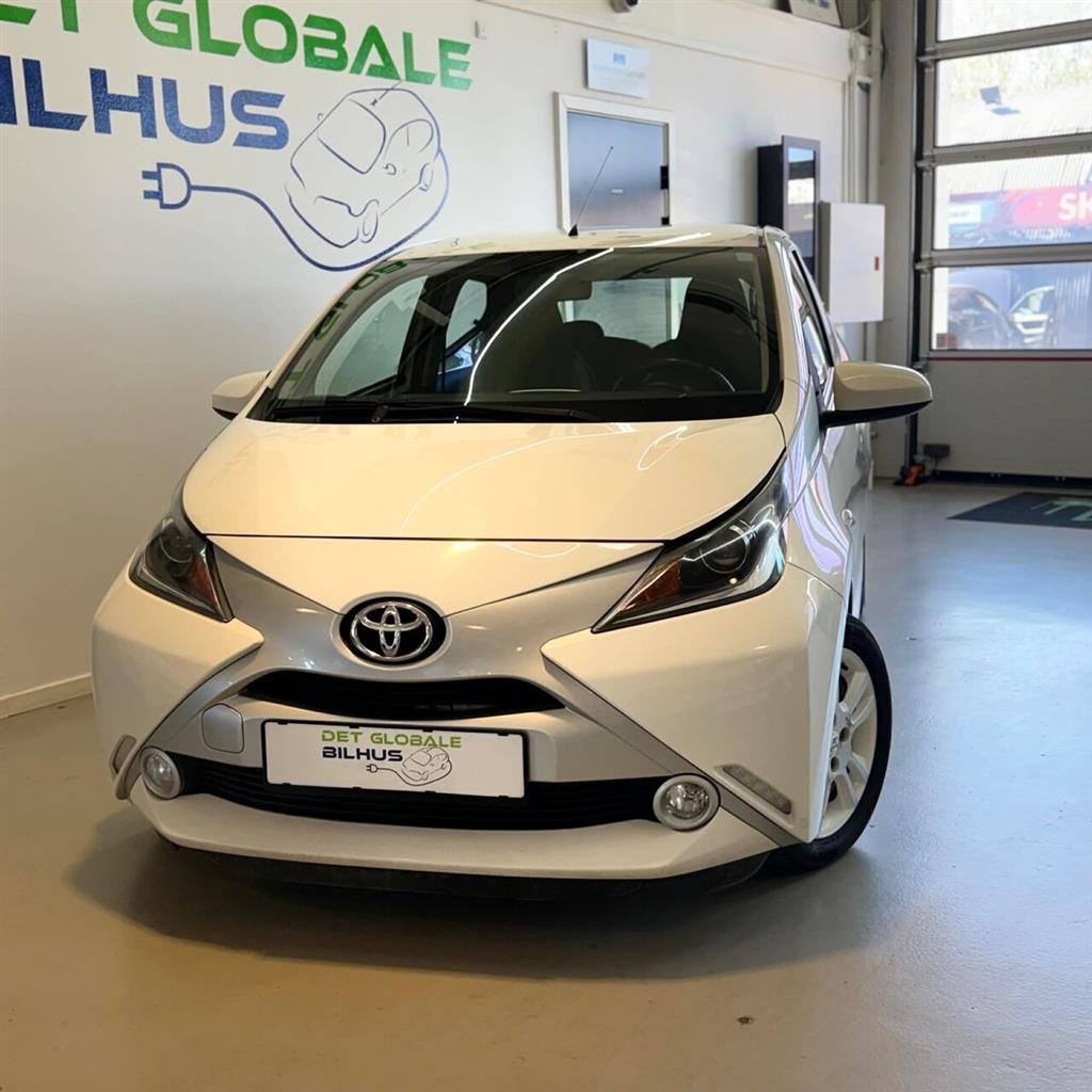 Toyota Aygo 1,0 VVT-I X-Pure 69HK 5d