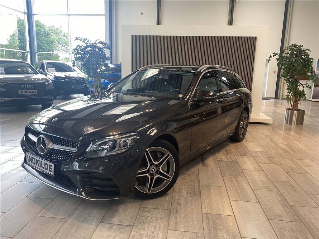 Mercedes-Benz C300 de