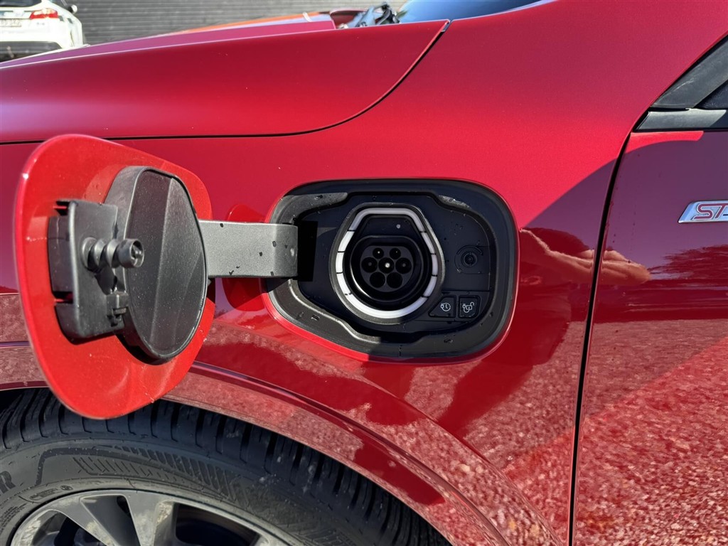 Ford Kuga — 6