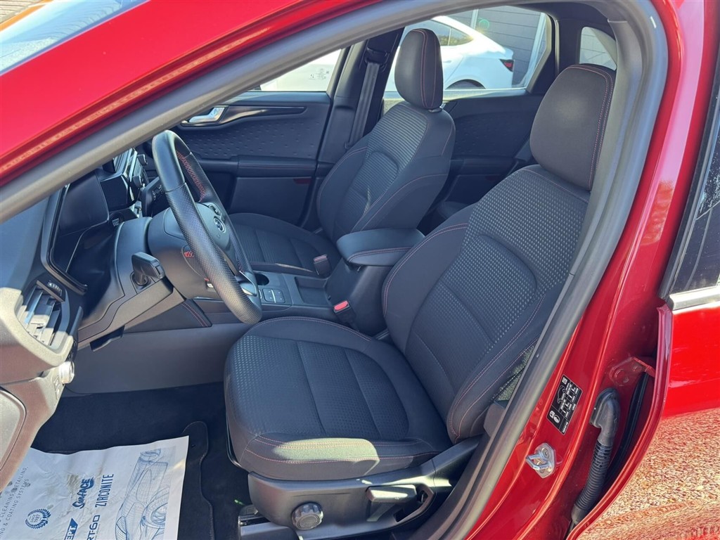 Ford Kuga — 9