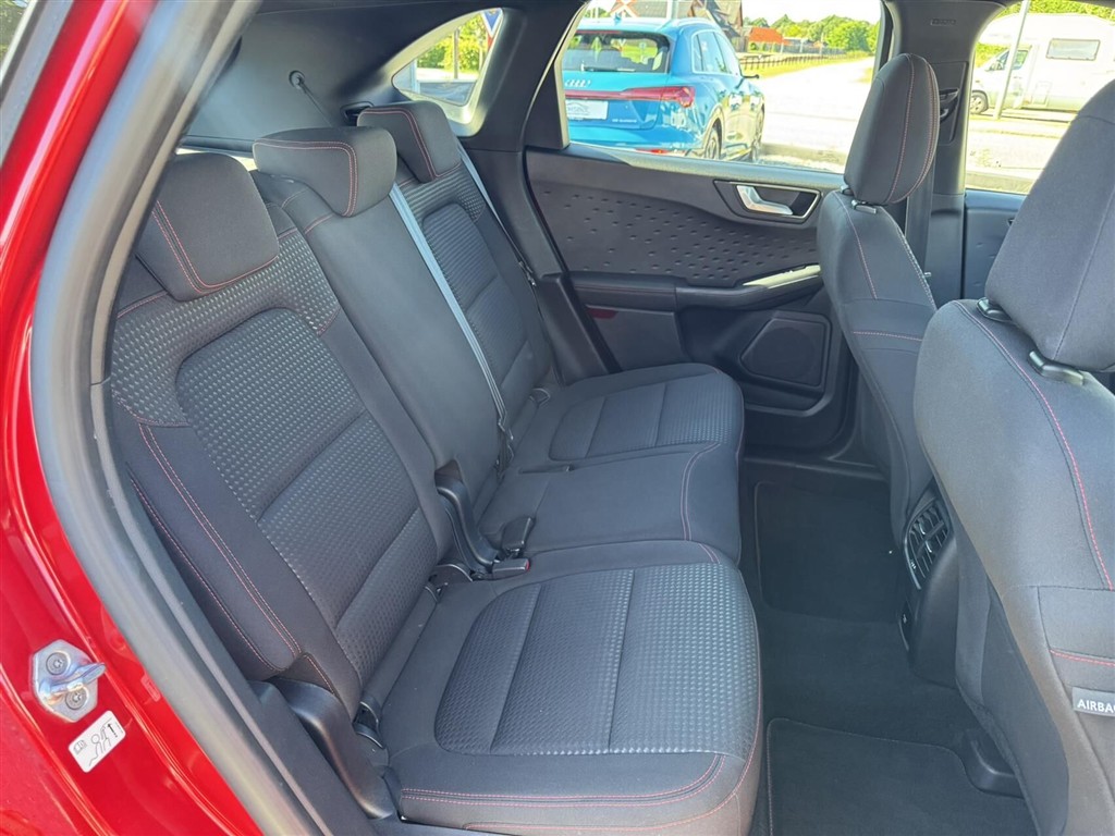 Ford Kuga — 15