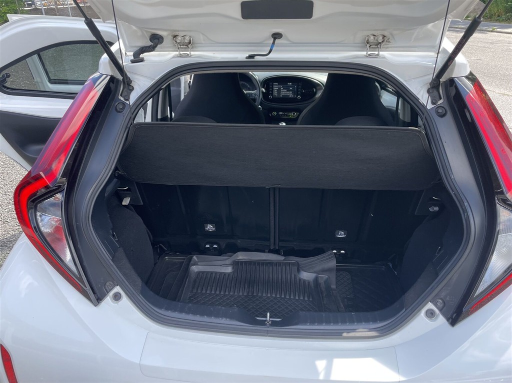 Toyota Aygo X 1,0 VVT-I Active 72HK 5d