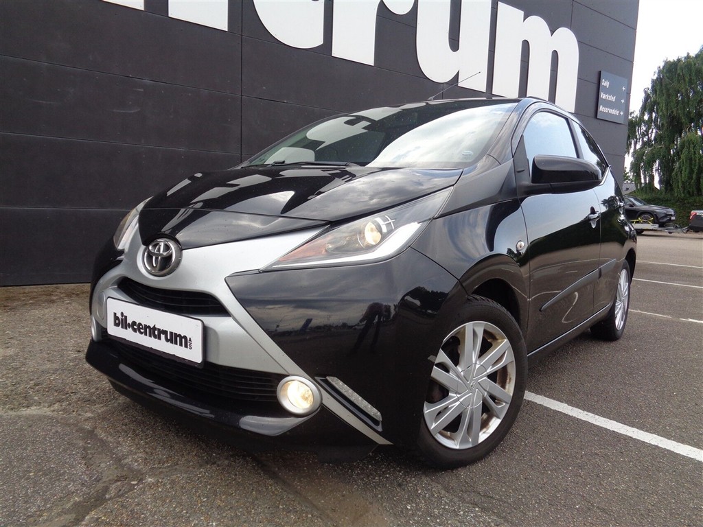 Toyota Aygo 1,0 VVT-I X-Black II 69HK 5d