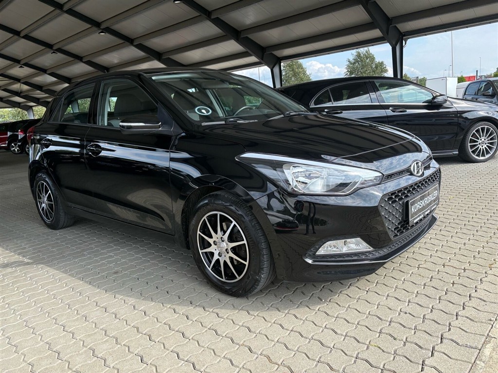 Hyundai i20 1,25 Trend 84HK 3d
