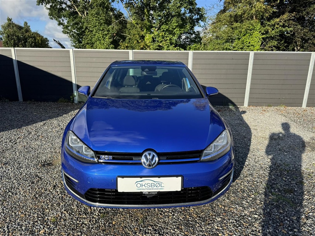VW Golf