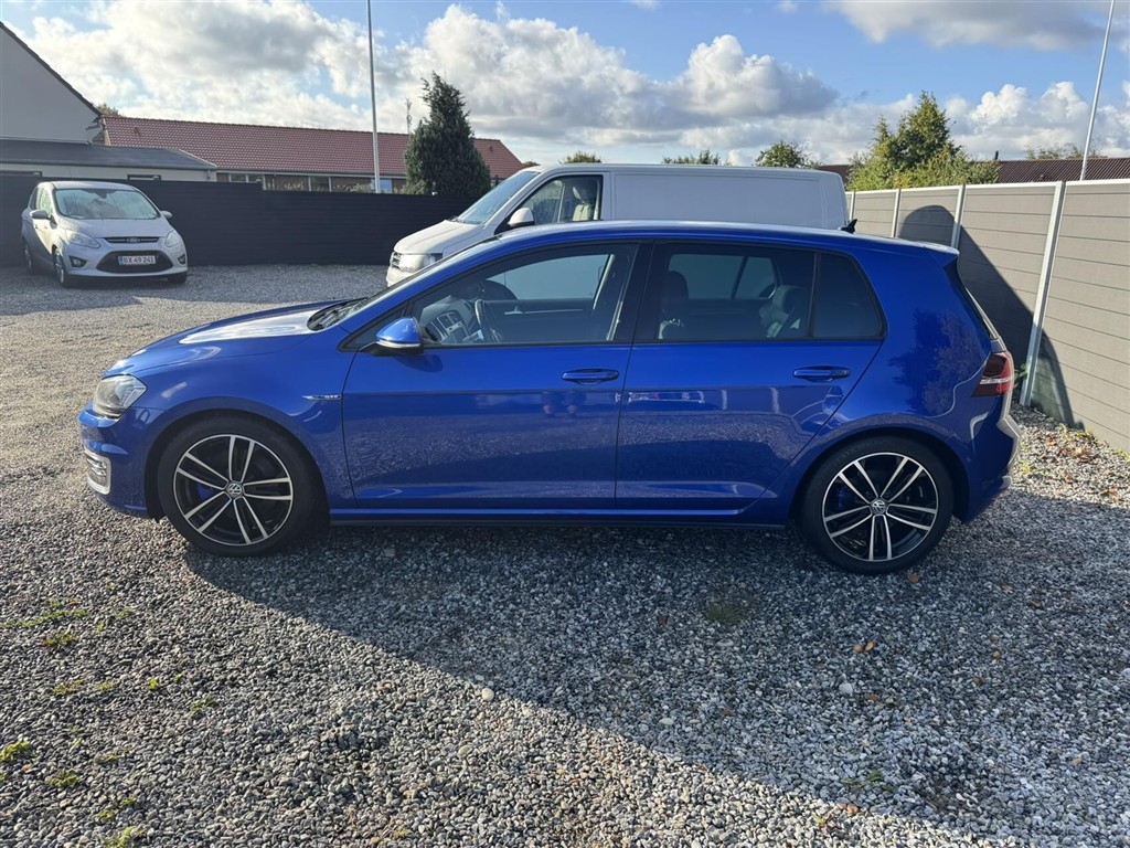 VW Golf — 3