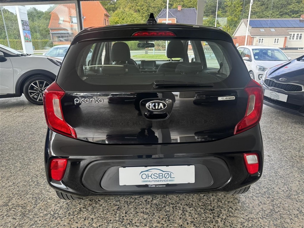 Kia Picanto — 4