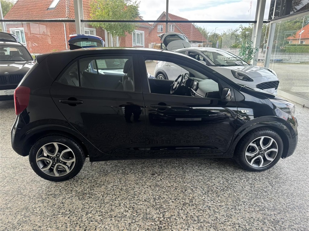 Kia Picanto — 7