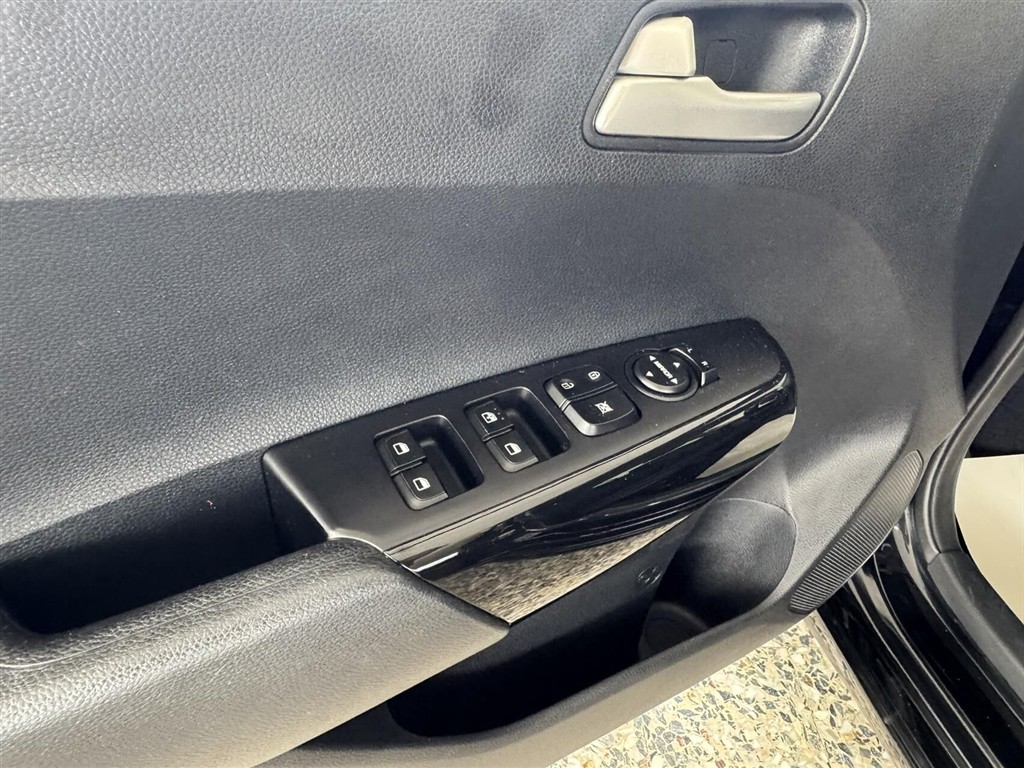Kia Picanto — 9