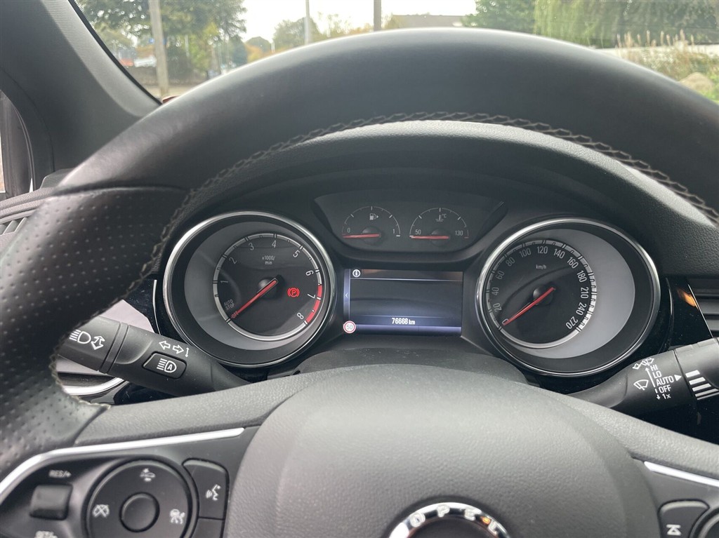 Opel Astra, Billede 10