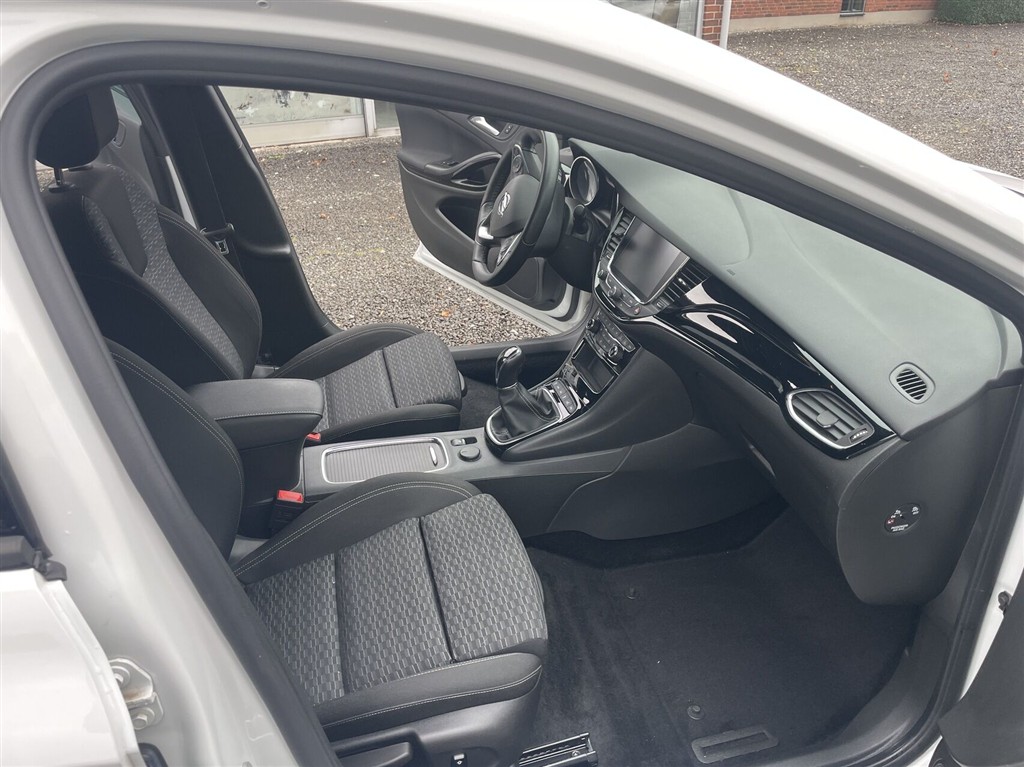 Opel Astra, Billede 11
