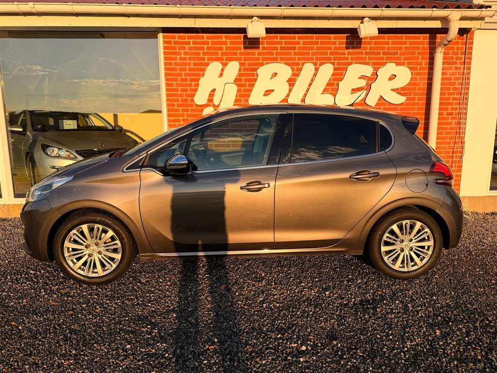 Peugeot 208, Billede 2