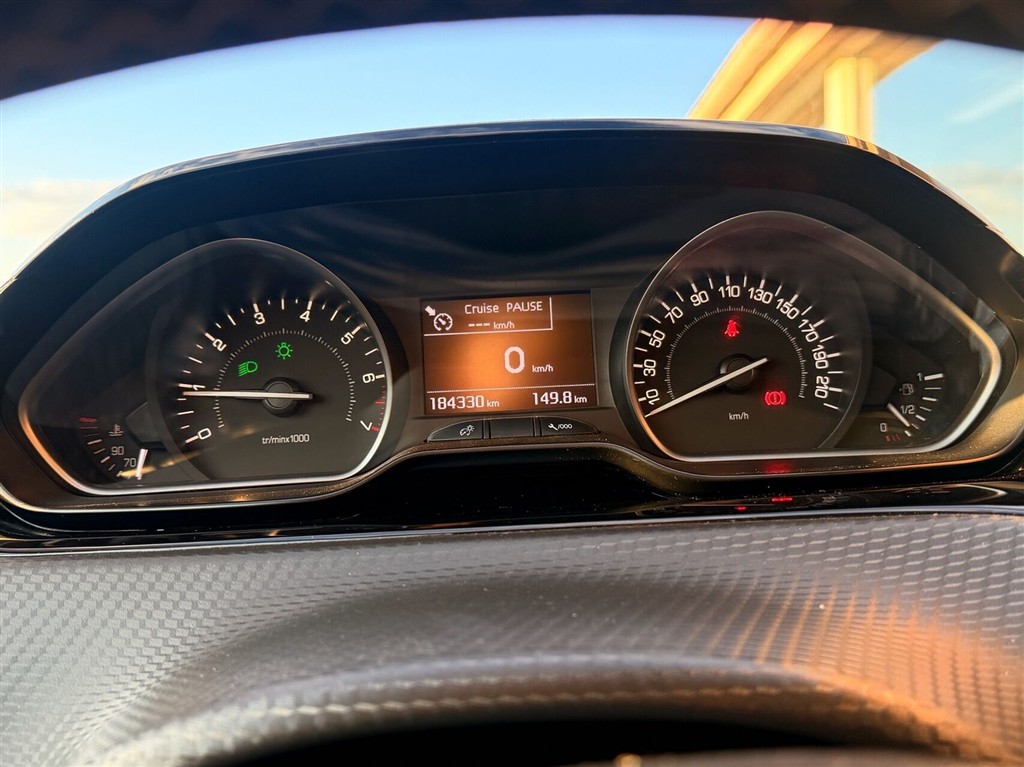 Peugeot 208, Billede 9