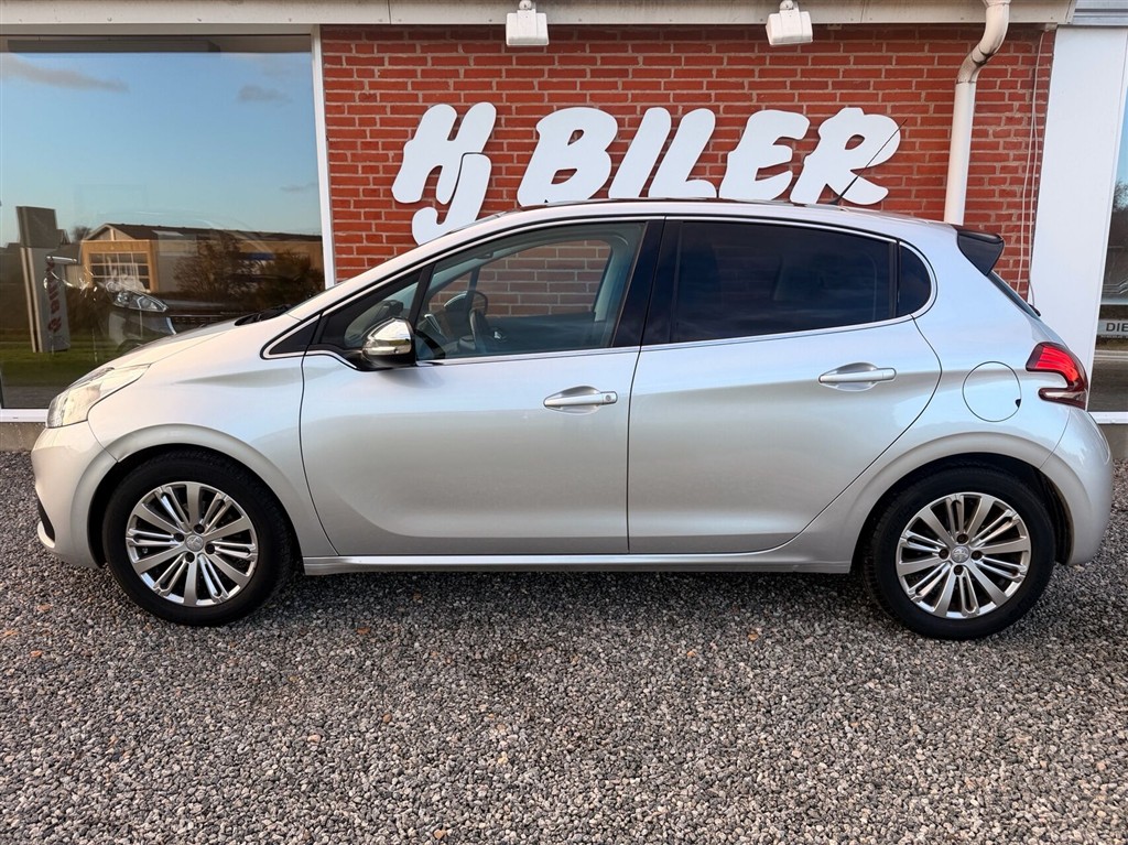 Peugeot 208, Billede 2