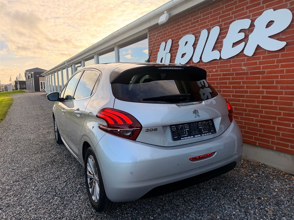 Peugeot 208, Billede 3